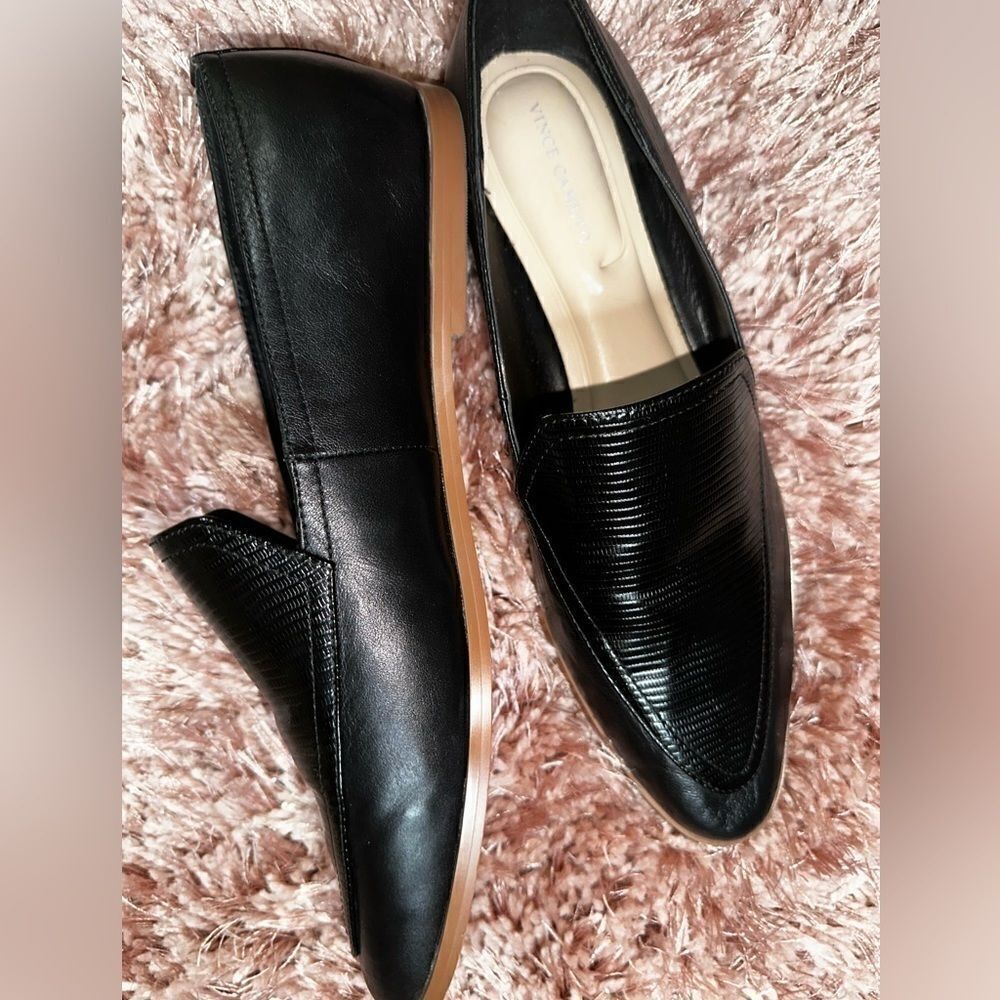 Vince Camuto Black Finetta Pointed Toe Loafers  sz 9